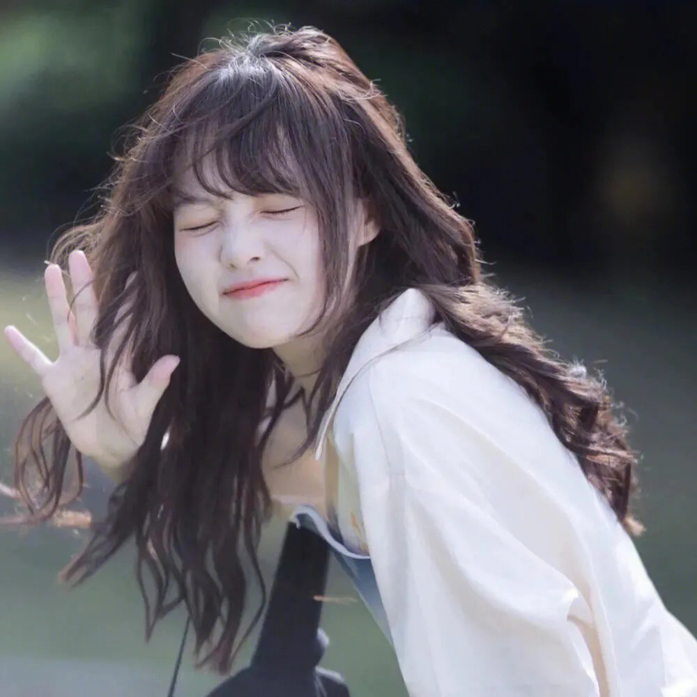 离婚后三个美女爆宠我